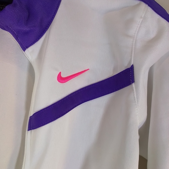 Girl's 2-Puece Nike Track Suit Size 6X - Picture 8 of 10